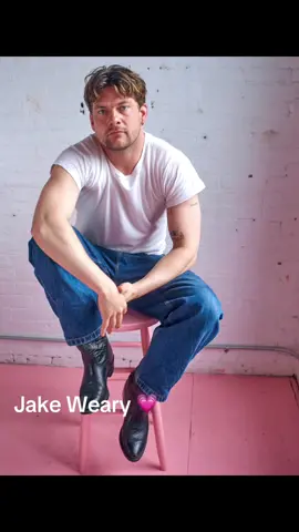#CapCut Jake Weary 💕#jakeweary #waterfront #animalkingdom #itfollows #fredthemovie #hotboy #onlygetsbetterwithage #fyp 