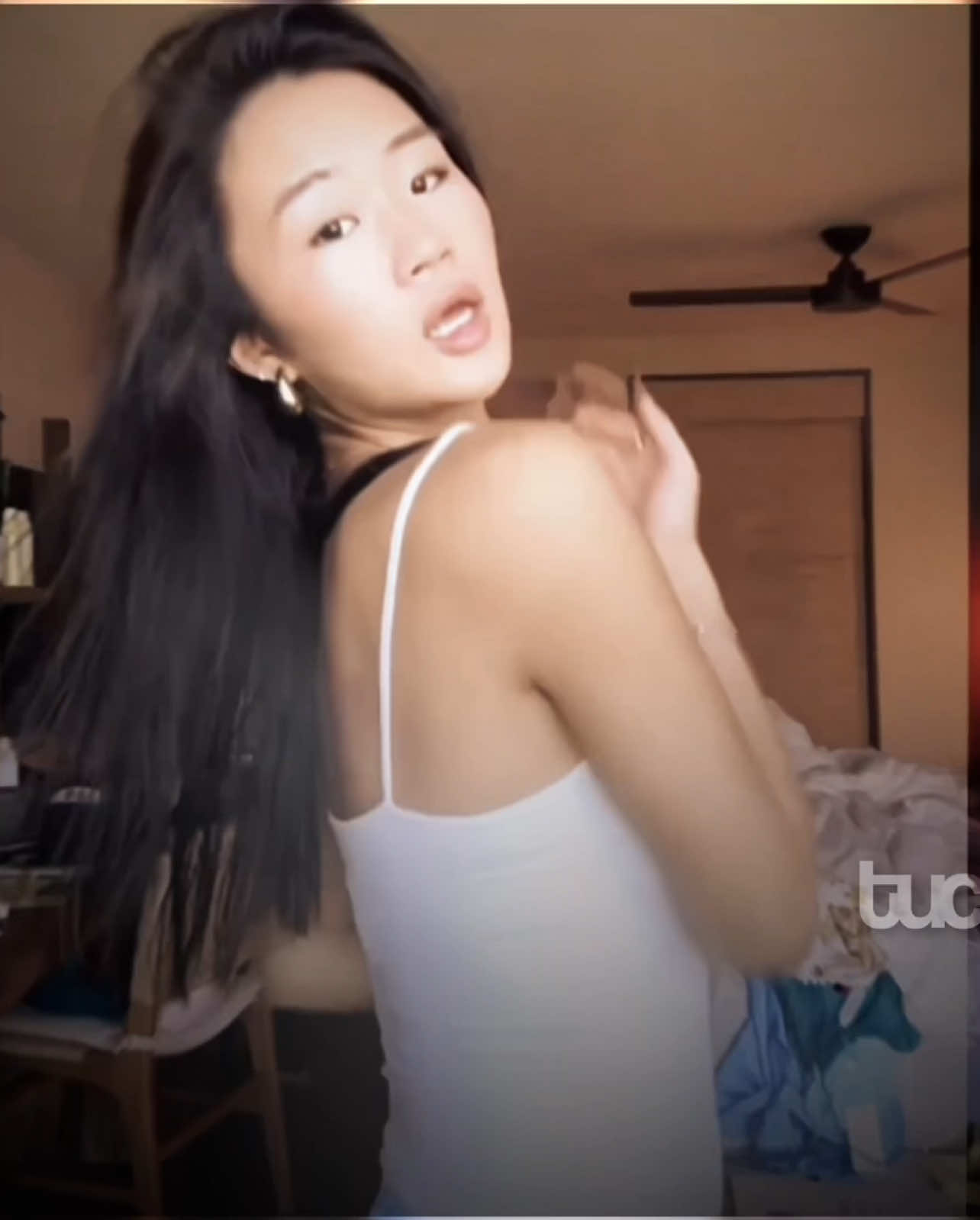 #HASISTERS i watched their new yt video while editing this 😝 #hasistersedit @Emily ha @Ericaha @Evelyn Ha #emilyha #ericaha #evelynha #emilyhaedit #ericahaedit #evelynhaedit #hjevelyn #videostar #vsp #vspedit 