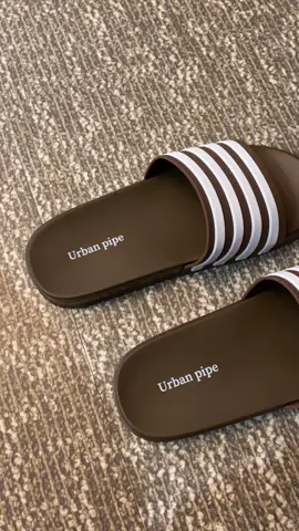 #slippers #unisexslippers 