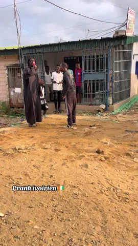 Best prank  ever 😂😂😂😂  please 🙏 share this video #viral #abidjan225🇨🇮 #burkinafaso🇧🇫 #bouake225🇨🇮 