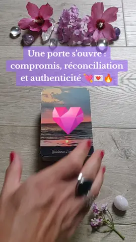 🔮💘💌🔥🌈💐😍 Ce tirage est une aide, un éclairage pour t'aider à avancer. Il ne détermine pas ton futur, tu es seul-e maître de ta vie et de tes décisions. Il reflète les énergies au moment où tu reçois ce message. Tes actions, tes décisions et celles des personnes concernées par cette situation influent sur le futur à chaque instant. Prends uniquement ce qui te parle, ce qui résonne avec ce que tu traverses et écoute ton intuition. Cette lecture est générale et collective, elle ne peut pas correspondre à tout le monde. ⚠️Je ne fais ni voyance privée ni retour affectif, je n'ai pas de prestation payante dans la voyance, attention aux faux comptes, je ne fais pas de partenariat de voyance... Méfie-toi des arnaques avec mon nom, mon logo et mes publications 🙏 Mes oracles et mes pierres divinatoires sont en vente dans ma boutique Etsy (le lien est dans mon profil), je ne demande JAMAIS de paiement par PayPal, virement ou mandat cash. Je te souhaite une superbe journée 🌞#voyance #tiragedujour #cartomancie #guidance #guidancedujour #oracle #tarot #spiritualité #messagedujour #amour #guidancesentimentale #tiragesentimental 