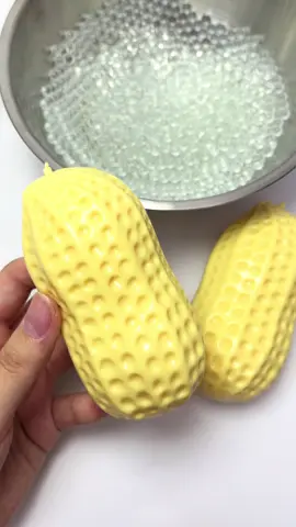 Peanuts 🥜 #asmr #immersive #obsessive #satisfy #sleep #decompression #stressball #handmadeball 