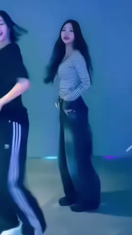 #STELLA fancam ☆ @🍰࣪˖ / 💌 ꒰ Dari꒱ ᘏ (🌷)◞🕯꒱ | can match 2/3 #stella #fancam #fyppppppppppppppppppppppp #hearts2hearts 