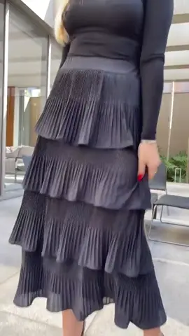 Saia Plissada 4 Camadas Crepe #moda #feminina #elegante #confortavel 