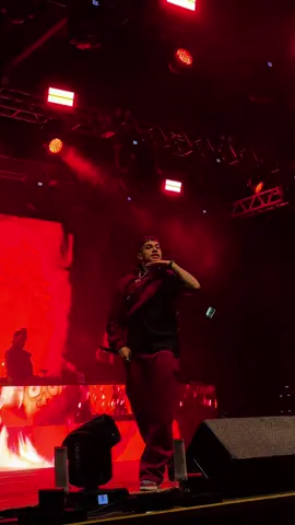 Veigh “Taylor” Show na KTO Arena em Porto Alegre 🔥 #veigh #trapmidias #veighbaby #evom #ktoarena 