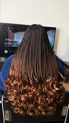 French curl extension available for £10 per bundle  5 bundles were used in the video #fyp #viralvideos #trendingvideo #braids #frenchcurlbraids 