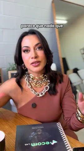 Você não vende porque só pensa em comprar. Esse é o café com a Boss. #sabrinanunes #sabrinanunesfj #franciscajoias #donadeloja #empreendedorismofeminino