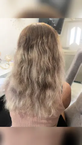 Trabajito a domicilio 🚘  👑aplicación de 200 gramos en cabello de fibra natural ✨         🌸Antes y después  #extensionesdecabello #cabellolargo #belleza #cabellonatural #leongto 