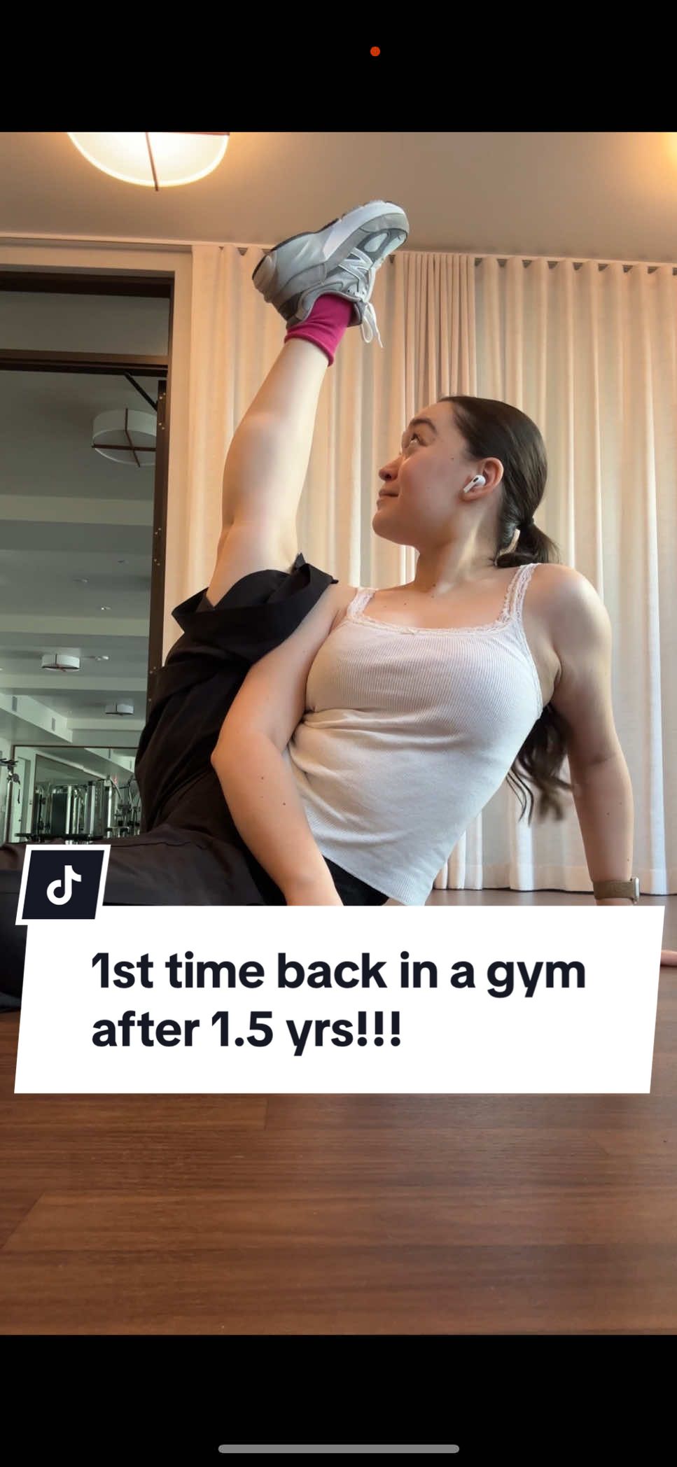 the dancer in me is SO happy about this step in my healing journey🥹🥰 #pots #dancer #chronicillness #invisibleillness #posturalorthostatictachycardiasyndrome #livingwithpots #healthprogress #progress #potsawareness #girlinher20s #mcas #physicaltherapy 