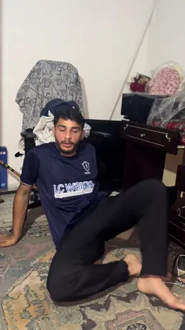 منشن لصحابك او لصحبيتك😂