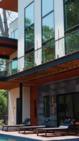 Who’s taking this house? 🔥🔥#FourHorsemenMedia #RealEstateMarketing #VideoEditing #marketing #content #realestate 