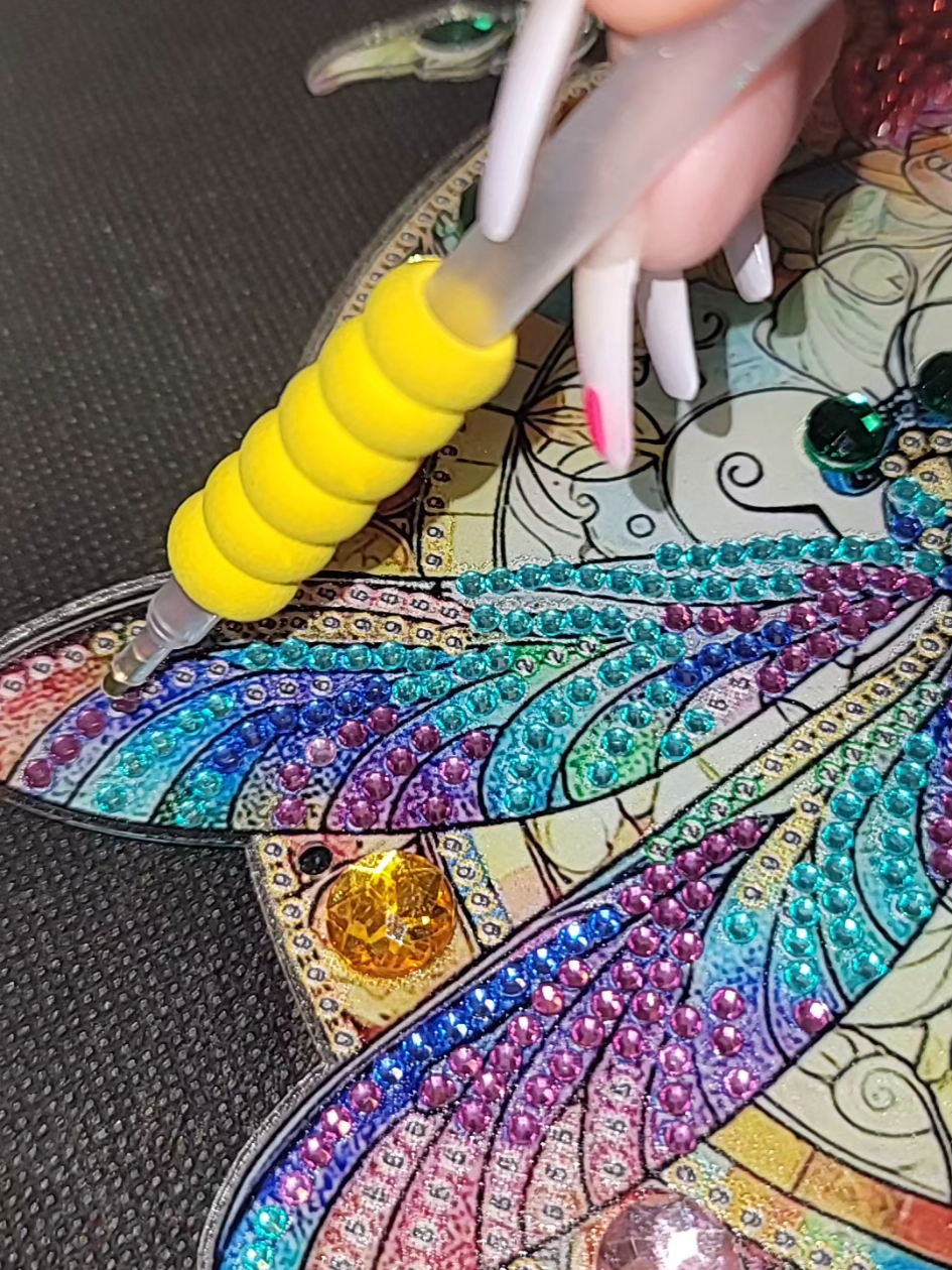 #part15 #DIY #diydiamondart #diyproject #diyamondpainting #dragonflysuncatcher #diamondpainting #diamondart #diamondartaddict #diamondpaintingtiktok #dpwithme #diamondartpaintings #diamondartsuncatcher #💎art #dpwithme #craft #crafting #crafttok #crafting #beautiful #suncatcher #tiktokshopfinds #loveatfirstsight #TikTokShopLoveAtFirstFind #spotlightfinds #GetYoursToday 