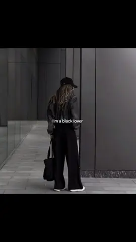 #fypシ゚ #fashion #black #blackoutfit 