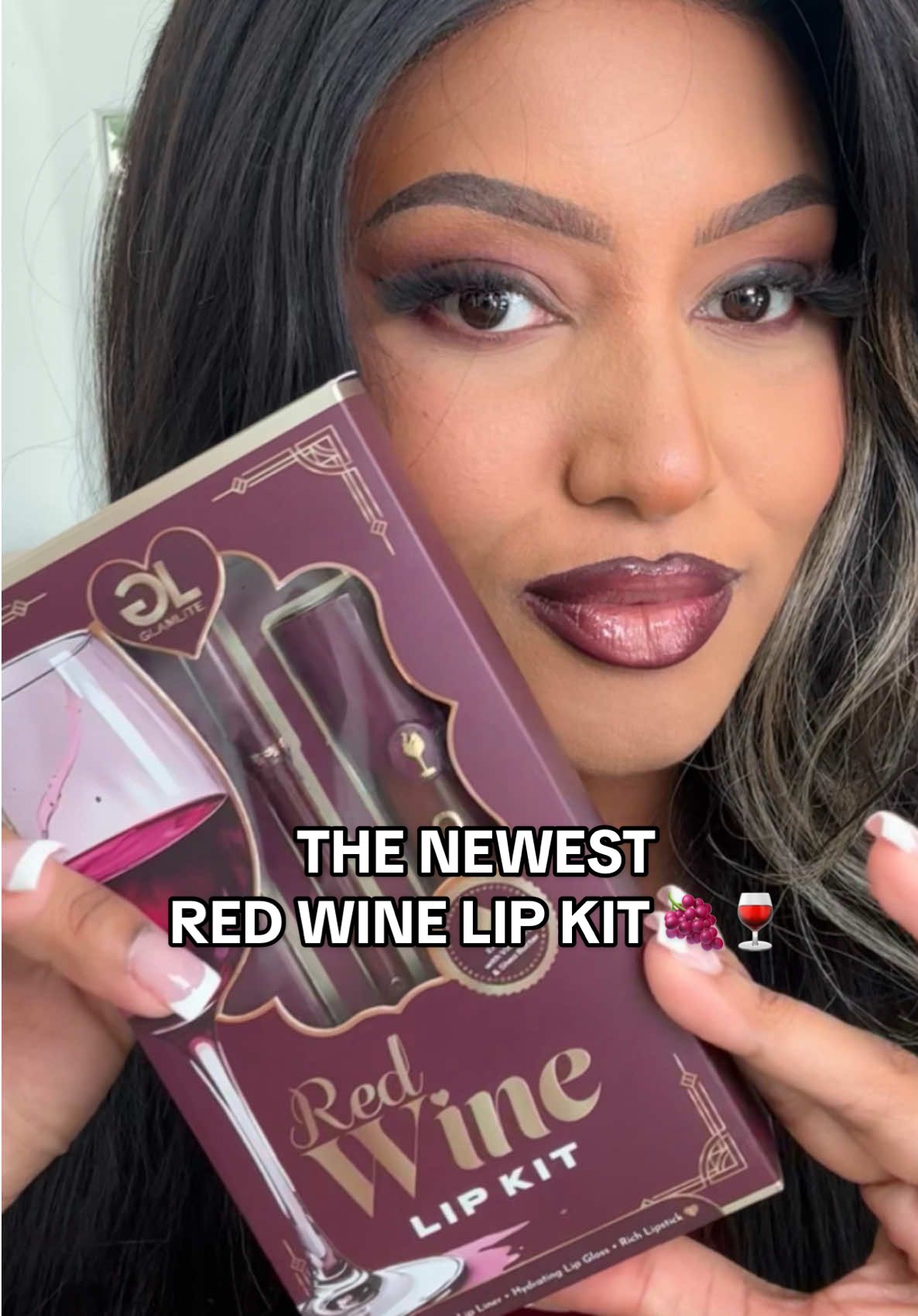 Get ready to indulge in our NEW Red Wine Lip Kit 🍷🍇 This 3-piece baddie combo features a rich deep purple undertone burgundy liner, a creamy mauve lipstick, and a juicy red wine gloss. Infused with Vitamin E & Shea Butter.  Not only does it serve a stunning high-shine finish, but it also helps hydrate and nourish your lips! 🤭 Look as good as it makes you feel! 💋 #dealsforyoudays 