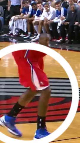 Steal This Move From Jamal Crawford to Dominate ISO SITUATIONS in Basketball ⛹️‍♂️ #basketballmoves #basketball #basketballmove