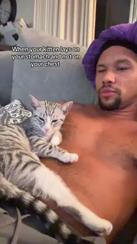I don’t know who is more needy. Me or Atlas 😻
