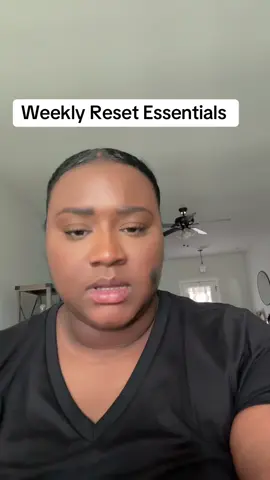 This is your sign to make this part of your self-care reset 🧖🏽‍♀️ Smooth skin, less texture, more glow. #WeeklyResetRoutine #PeachyGlow #TikTokShopBeauty #FaceShavingKit #creatorsearchinsights 