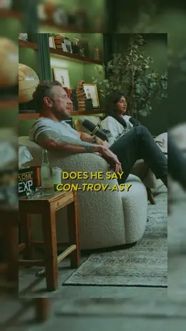 Nicholas Holt would never say _Con-trov-asy_ #armchairexpert #nicholashoult #podcast #interview