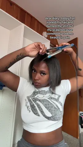 like how did you falllll bookieee 🤣 #hairtok #blowoututorial #silkpress #fyp #naturalhair #content 
