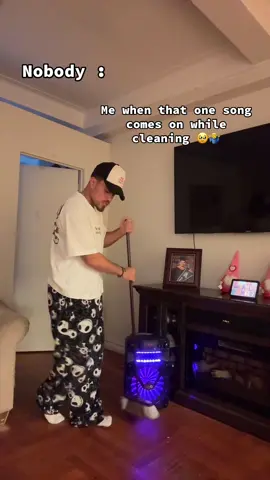 Like I just be vibing #dominicanrepublic🇩🇴 #dancingwiththestars #hispanictiktok #bachata #bachatadance #latino 