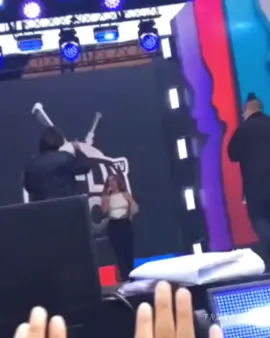 Амина в Питере на сцене VK-FEST @tenderlybae #тендерлибае #аминатендрилибае #aminatenderlybae #tenderlybaemusic #tenderlybae #fyp #on #рекомендации #глобальныерекомендации #ттпустиврек #tndrlyssq 