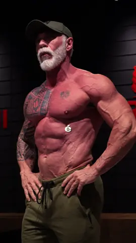 No começo é só pela aparência mas depois de algum tempo você percebe que os resultados que mais vão te impactar não são os físicos🔥#60mais #projetodevida #cabecabranca #velhodalancha #musculação #estilodevida #envelhecerbem 