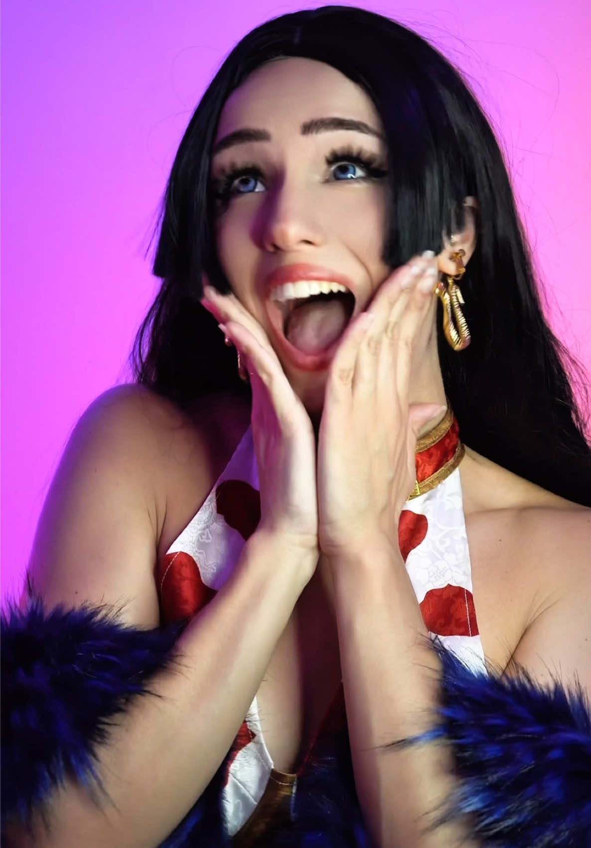 POV: Boa sees Luffy 😍 #onepiece #onepiececosplay #boahankock #boacosplay #cosplayer #anime 