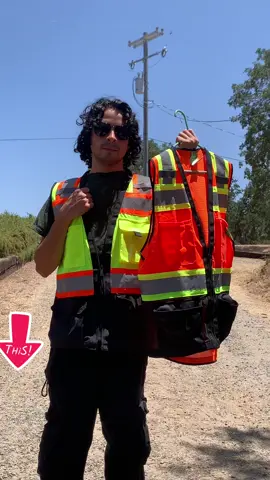 Hot Sale on this New Style safety Vest 👌#construction #creatorsearchinsights #hivis #worklife #safetyvest #fyp #ppe 