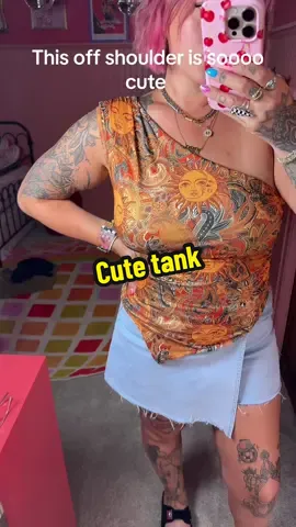 Ok she cute. #OOTD #tank #SummerFit #offshoulder 