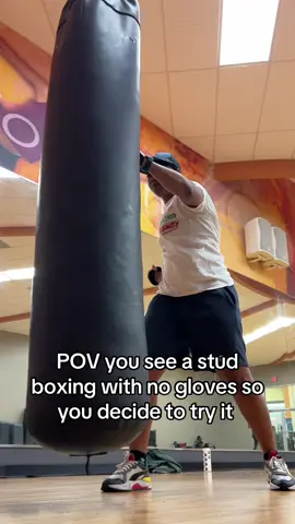 Let me go put my gloves on #lgbt #studsoftiktok #studswholift #comedy 