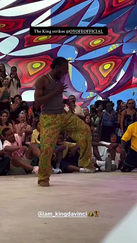 So grateful to be able to share my soul and art with the talented dancers @OYOFEOFFICIAL  Kudos to @hamiltonvipajiz for getting to the finals with moi!! 💪🏾🙌🏾🙌🏾✊🏾 #dance #oyofe2025 #kingdavinci #freestylefreak #authenticafrican 