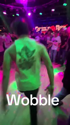 😯😟😟#linedancersoftiktok #fyp #linedance #colorado #grizzlyrosedenver#wobble @brody_march2 