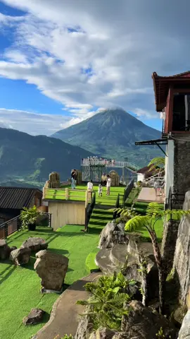 Kalian Kapan Nih Staycation Disini  📍Villa Pintu Langit  #fyp #fypシ゚ #jelajahdieng #diengwonosobo #villapintulangit #pintulangitskyview 