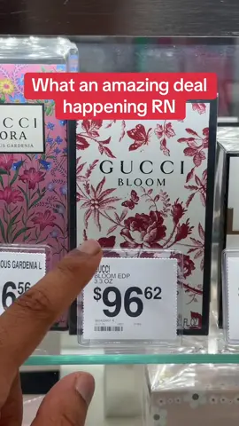 Every woman’s dream fragrance is this Gucci bloom fragrance, which is long lasting and refreshing sent #fragrancetiktok #smellgood #amazing #gucci #dealsfordays #dealsforyoudays 
