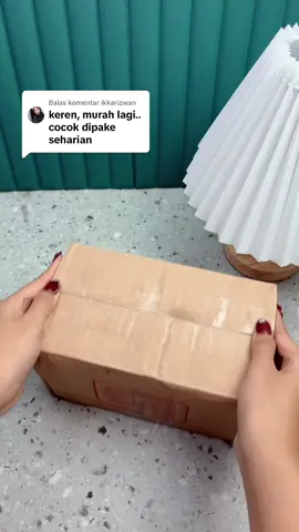 Membalas @ikkarizwan coba cek kalian dapet hrga brpa😍 #lipstikviral #lipstikmurah #lipstikviraltiktok #lipstik30ribudapet6 #lipstick #lipmatte #lipcream #waterproof #antiair #antiluntur #lipstiktahanlama #lipstikrecommended #lipstikantiair #fyp #fypviralシ 