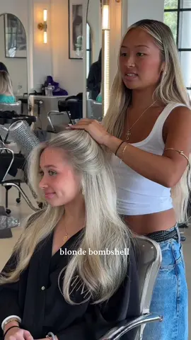 Another seamless blonde bombshell!  #blondehairinspo #blondehair #blondehairideas #blondehairgoals #hairtok #fyp #blondespecialist 