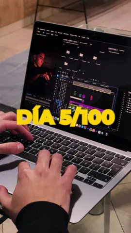 💥 Día 5/100 para convertirte en un editor profesional ¿Querés hacer ese efecto donde se resalta el texto en amarillo? Literal lo haces en 1 minuto. Entras a la página ****, escribís tu texto y descargas la animación. Fácil, rápido y sin saber animar. Seguime para no perderte el día de mañana 😎 #Edición #Edicióndevideo #Editor #Postproducción #Editordevideo