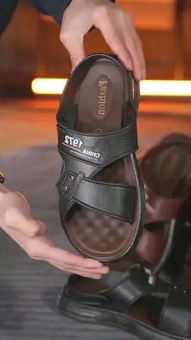 #ที่พักพลุพัทยา #รองเท้าผู้ชาย #รองเท้าส้นอ่อน #รองเท้าผ้าใบ #รองเท้าลำลอง #แฟชั่น #ผู้ชาย 