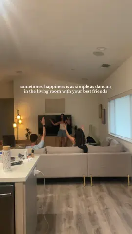 forever grooving with my honeys #fyp #girls #dance #friendship #bffs @Geepenaa @Jesús Amador 