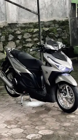 Cara redupin shroud bmw ?? #varioproper #variomodifikasi #varioledold #vario150 #sonictitanium 