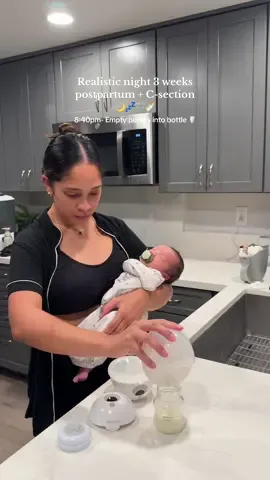 Mama’s, how often are we bathing our newborns? Not every night is this smooth, but we try to get on a routine the best that we can 😌🤍 #mom #dad #baby #newborn #toddler #pregnant #pregnancy #pregnanttok #pregnanttiktok #pregnancytok #pregnancytiktok #momtok #MomsofTikTok #babyboy #babygirl #csection #Siblings 