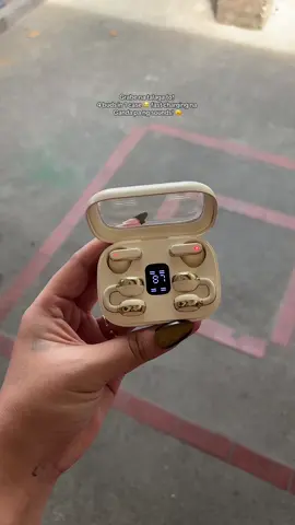 #earbuds #wirelessearbuds #4in1earbuds #4budsin1case #fyp 