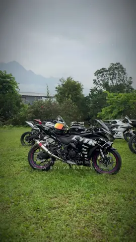 Làm gì có cửa 🥹 #capcut #duckr3 #vudir3 #tlavu #biker #pkl #yamaha #r3 #kawasaki #zx25r #honda #cbr650r 