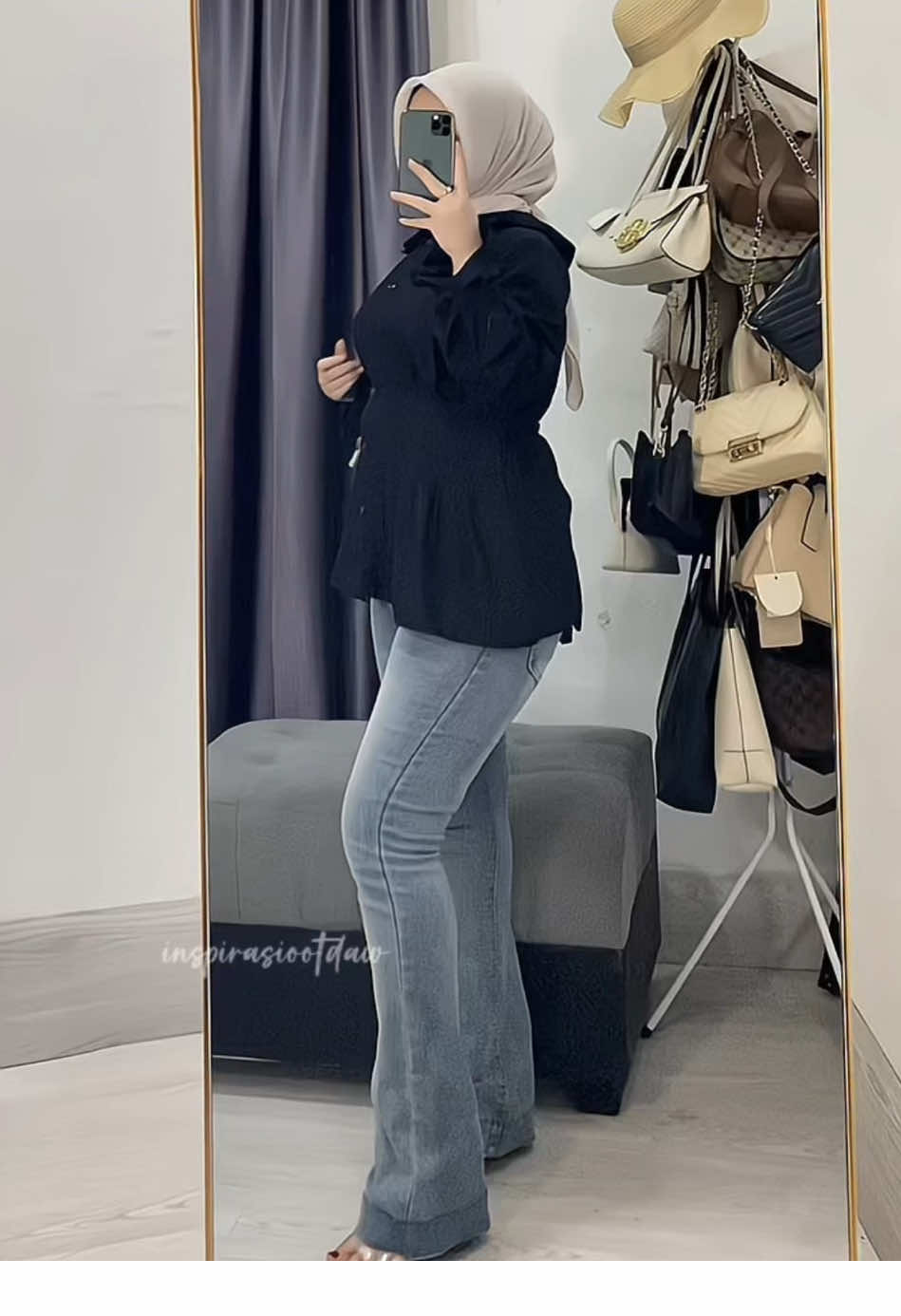 ootd jalan sama ayanggg❤️‍🔥  blouse+ jeans cutbray😍 #blouse #blousecantik #atasan #atasanwanita #celanacutbray 