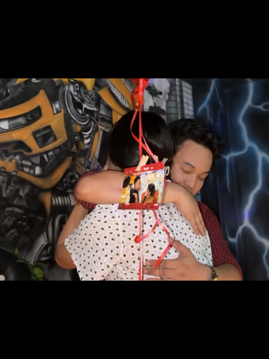 JOMCAR SWEET MOMENTS 💛 Kay sarap pa rin balik balikan 💛 #sweetcouple #jomcarmatatag🥰 #welovejomcar #kalingapjomar #carlatopularvlogs 