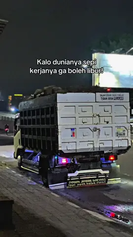 Patut e wong lanang 😊😇 #glogor_kenong_merapi #dumptrucktiktok #gigaherexstyle #pasirmerapi #gigambois #trukmerapi #dumptruck #fy 