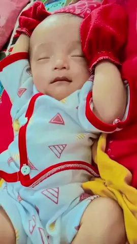 masyaallah tabarakallah baby 1bulankuu🥰🤍👶 #bayilucu #masyaallahtabarakkallah #fyyyyyppppppppppppppp❤️ #trending #foryou 