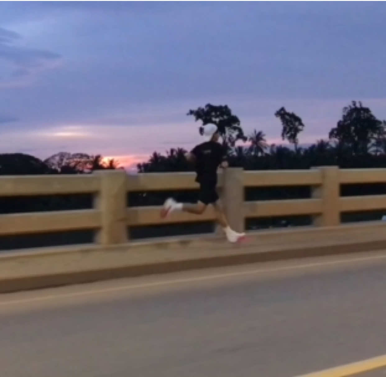 Running #morningrun #run #Running #runningcambodia #runningman #runfofun #ezrun #runfaster #runfast #runfast #kanya 