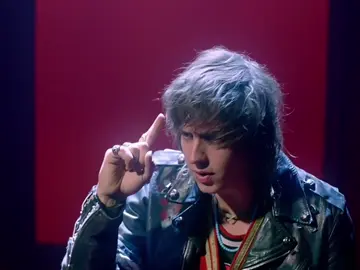 #INSTANTCRUSH || Amo demasiado el mv y la canción 🥹💞 #viral #foryoupage #deavcy #parati #fyp #juliancasablancas @TikTok @Daft Punk @The Strokes 
