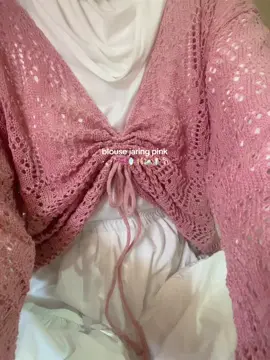 outfit buat mantaii🌊#outfitideas #outfitinspo #outfitpantai 